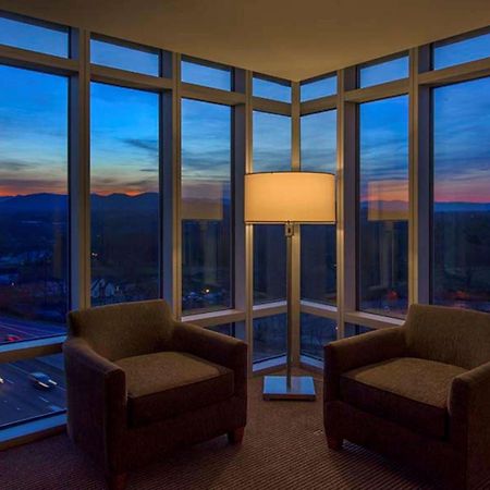 Doubletree By Hilton Asheville Downtown Екстериор снимка