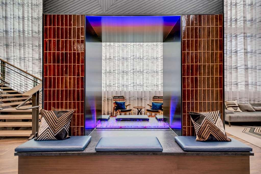 Doubletree By Hilton Asheville Downtown Интериор снимка