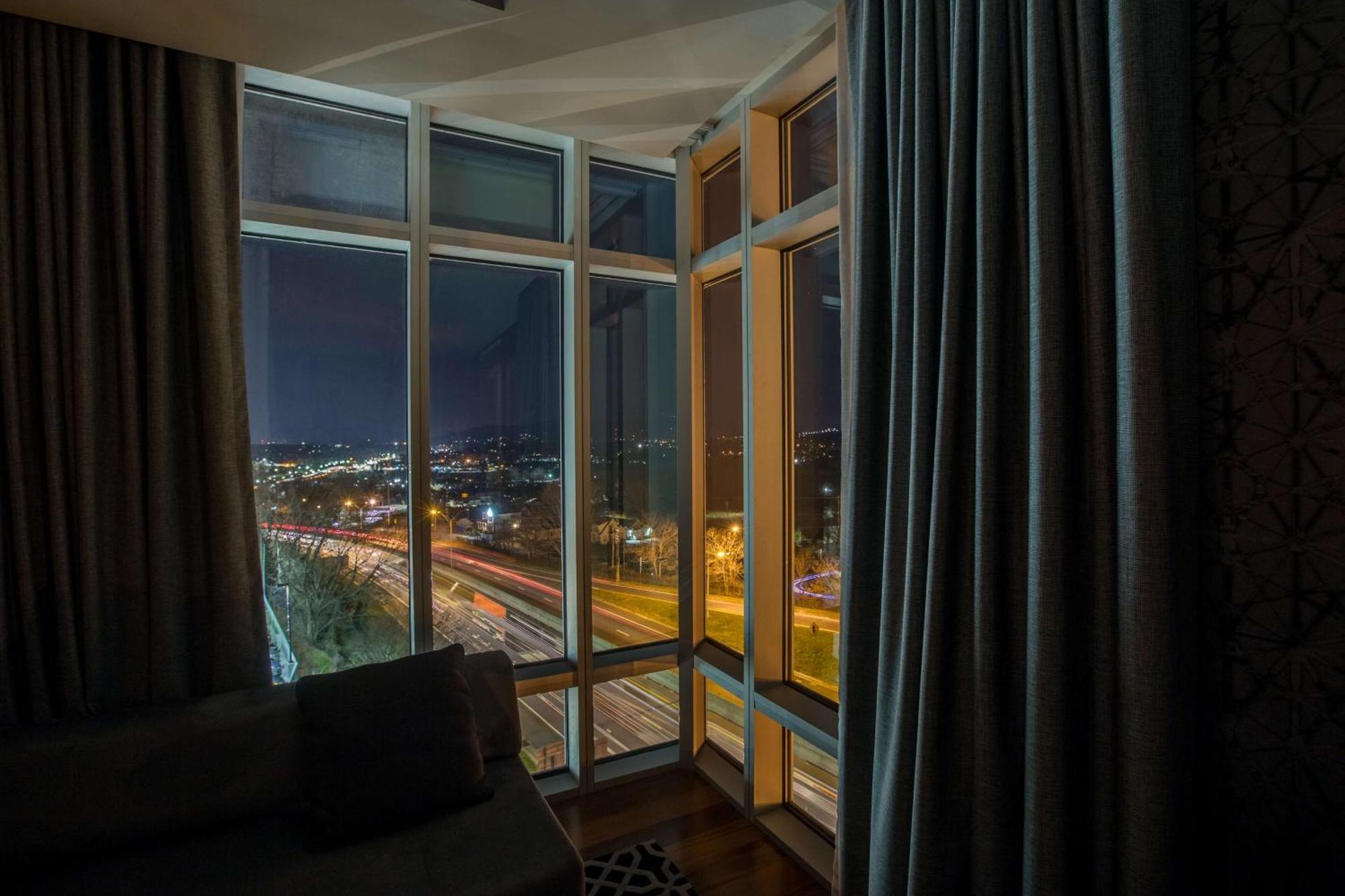 Doubletree By Hilton Asheville Downtown Екстериор снимка