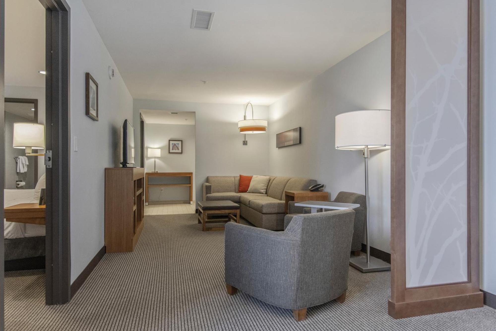 Doubletree By Hilton Asheville Downtown Екстериор снимка