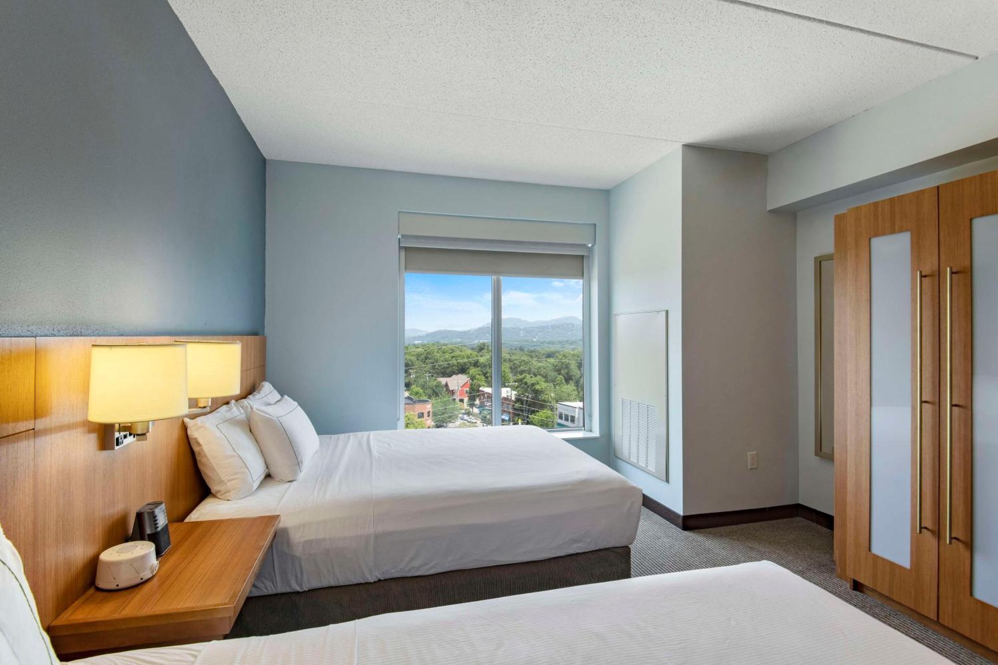 Doubletree By Hilton Asheville Downtown Екстериор снимка
