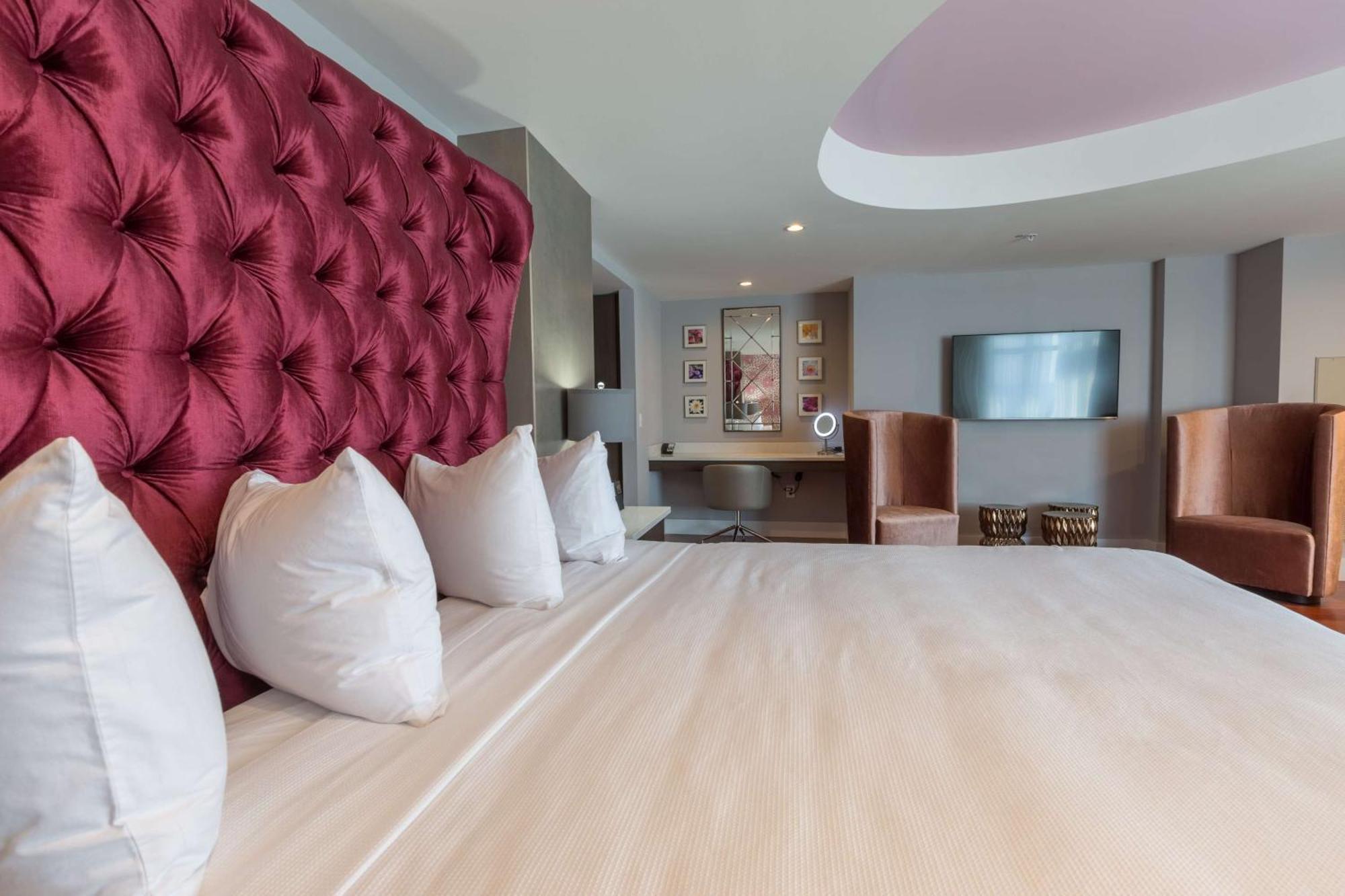 Doubletree By Hilton Asheville Downtown Екстериор снимка