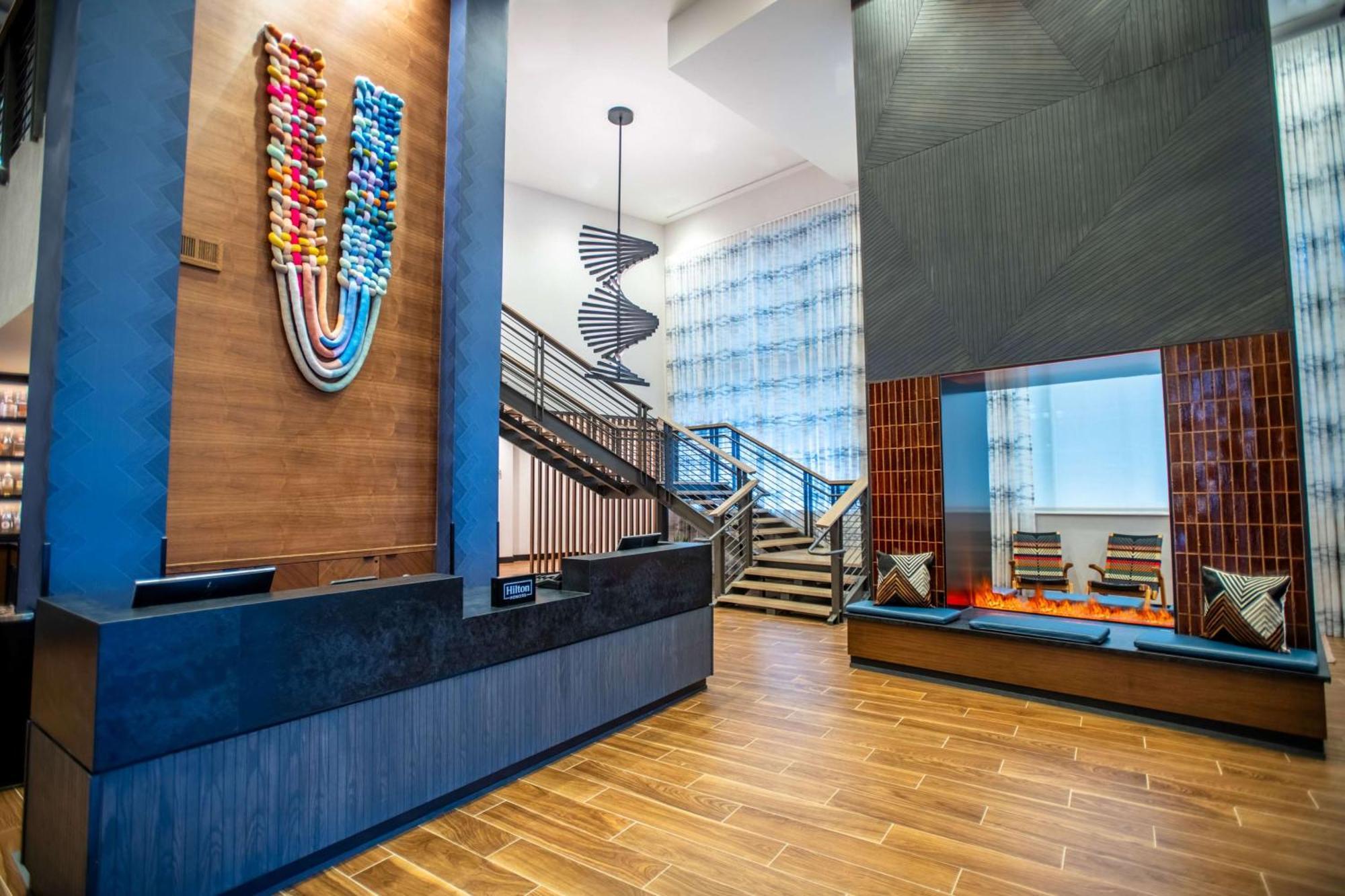 Doubletree By Hilton Asheville Downtown Екстериор снимка