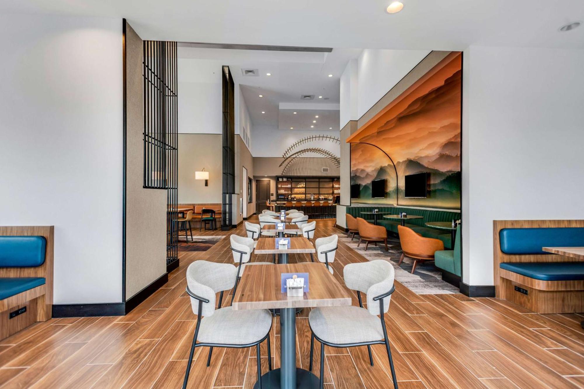 Doubletree By Hilton Asheville Downtown Екстериор снимка