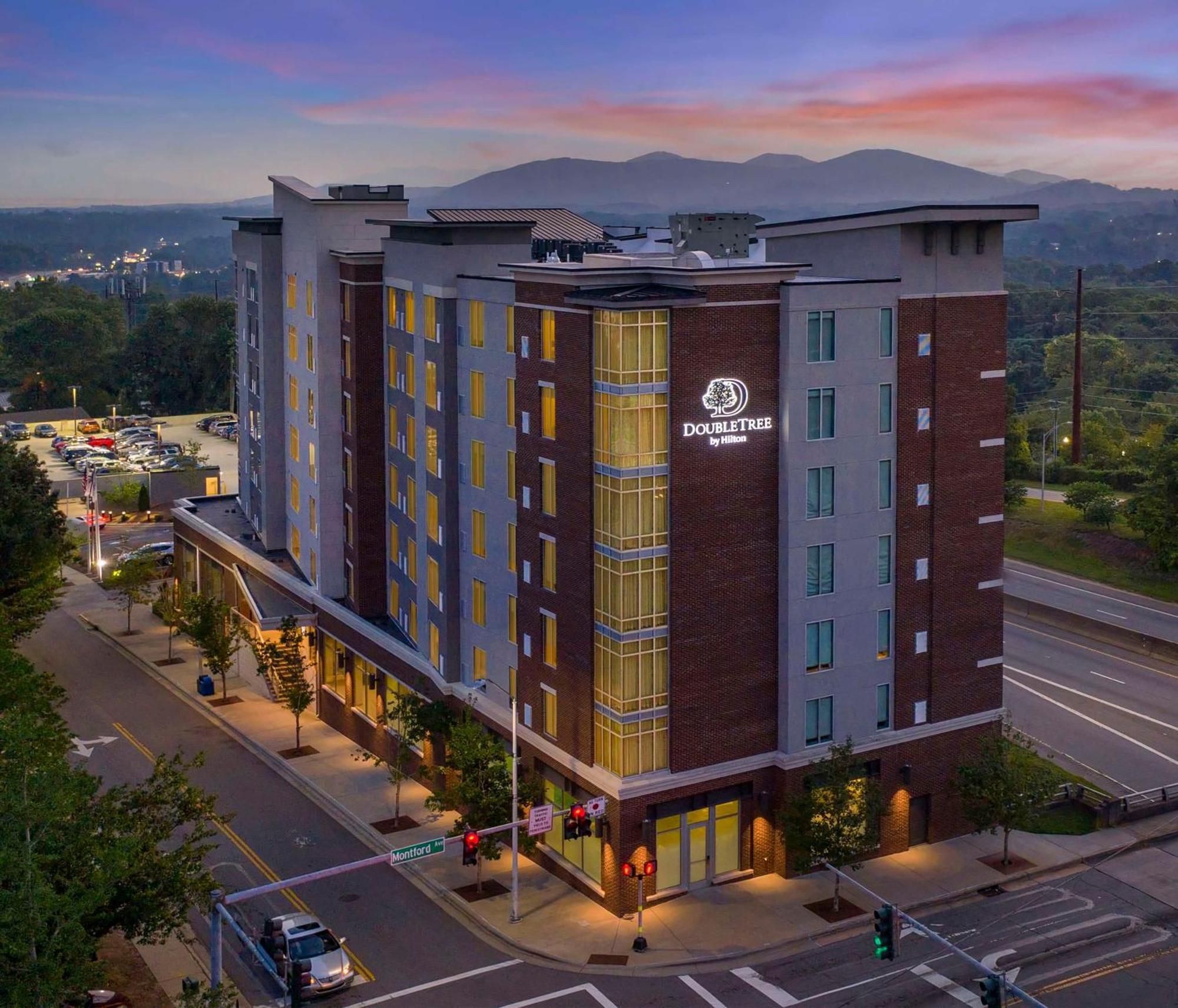 Doubletree By Hilton Asheville Downtown Екстериор снимка